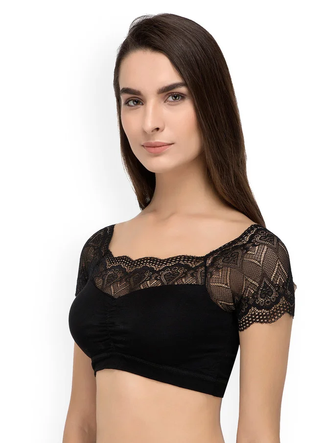 ليس اند مي  Laceandme Black Solid Non-Wired Lightly Padded Bralette Bra